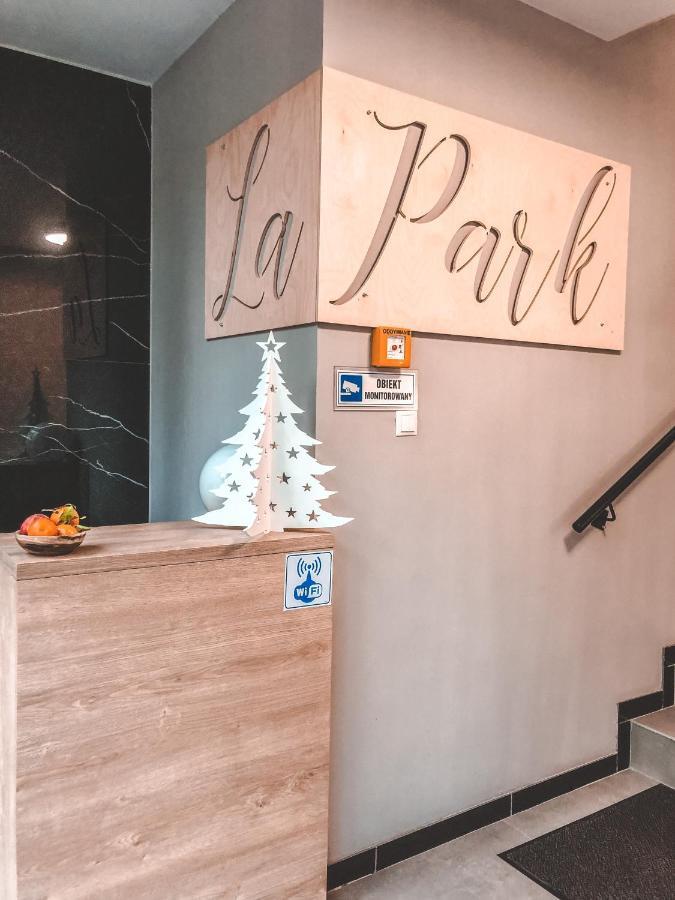 La Park Aparthotel 库多瓦-兹德鲁伊 外观 照片